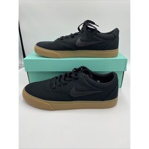 Size 9 Nike Charge Canvas SB Black Gum Classic Low Skate Shoes Men CD6279-004